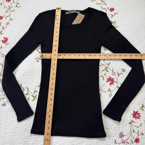 NEW Michael Stars Long Sleeve Crewneck Tee Black Size 0S
Style 0428 Shine - Picture 5 of 9